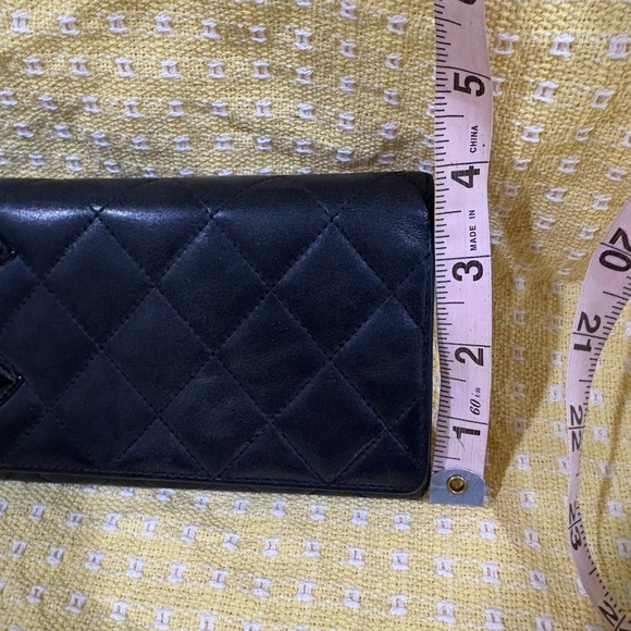 Sold / $900 Channel caviar leather wallet / cross body - Picture 10 of 12
